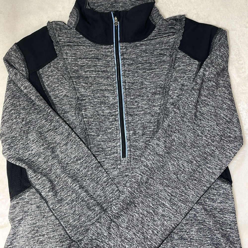 Run Your Heart Out Pullover - Size 10 Lulemon Athletica Half Zip Pullover - Picture 5 of 6